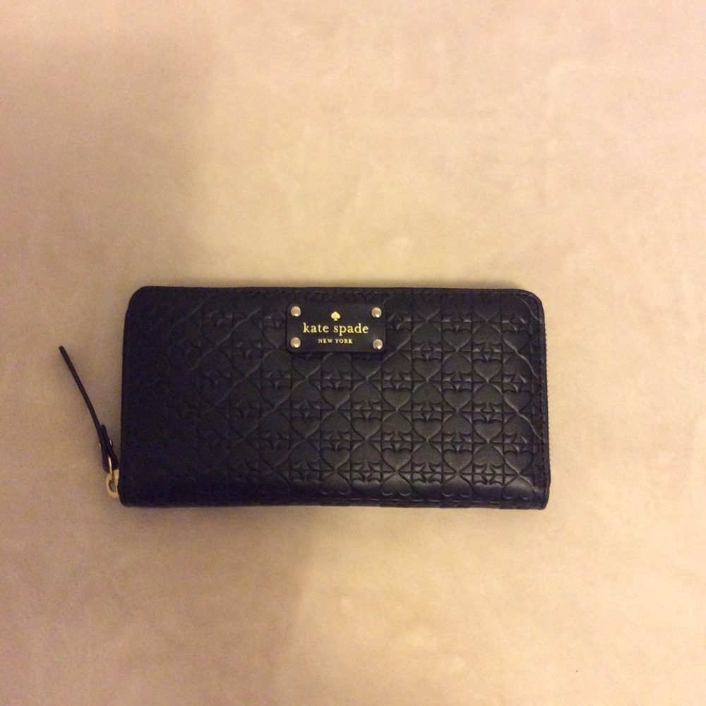 Kate Spade Wallet quilted pattern